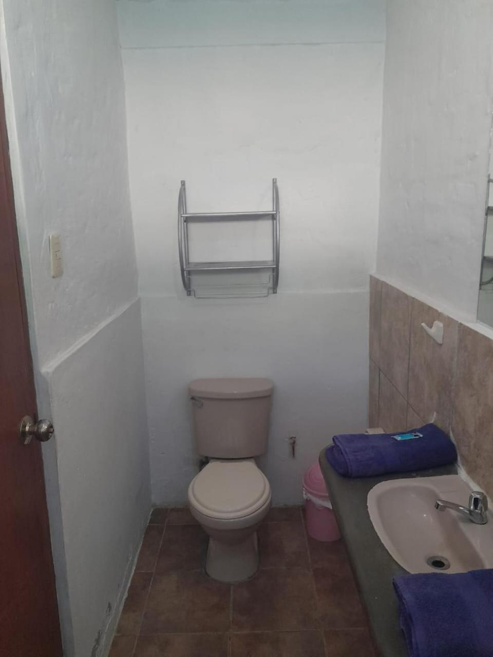 Casa Mancora Guesthouse Bagian luar foto